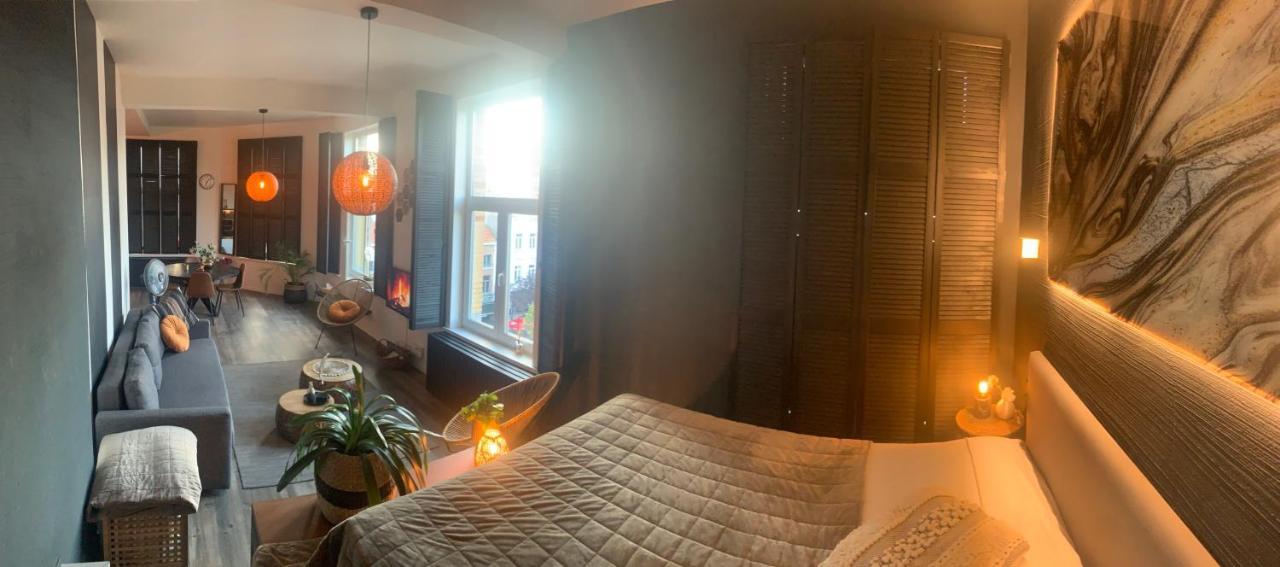 Sleep Inn - Black And Gold Loft Antwerp Cityview מראה חיצוני תמונה