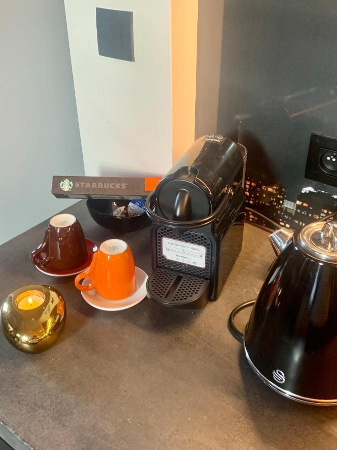 Sleep Inn - Black And Gold Loft Antwerp Cityview מראה חיצוני תמונה
